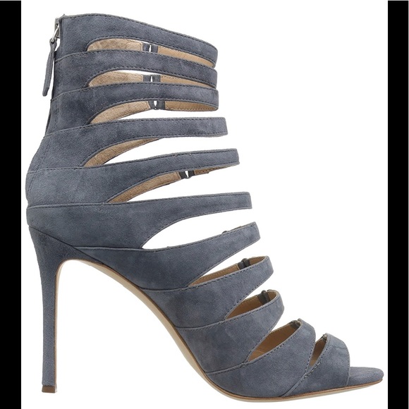 Pour La Victoire Women's Elaine Heeled Sandal - Picture 2 of 4